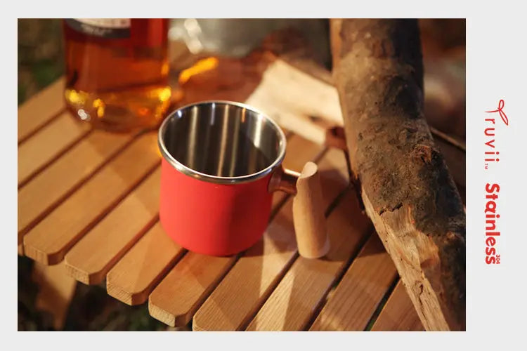 Camping beker - Kalas serie - Pruim rood - sfeeraanzicht