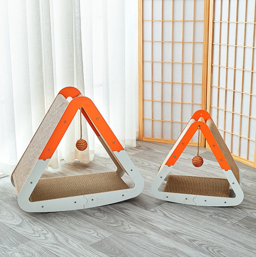 Kattenkrabplank - Verticale driehoekige vorm - Golfkarton - Sisal ballen SPIRE-PETS