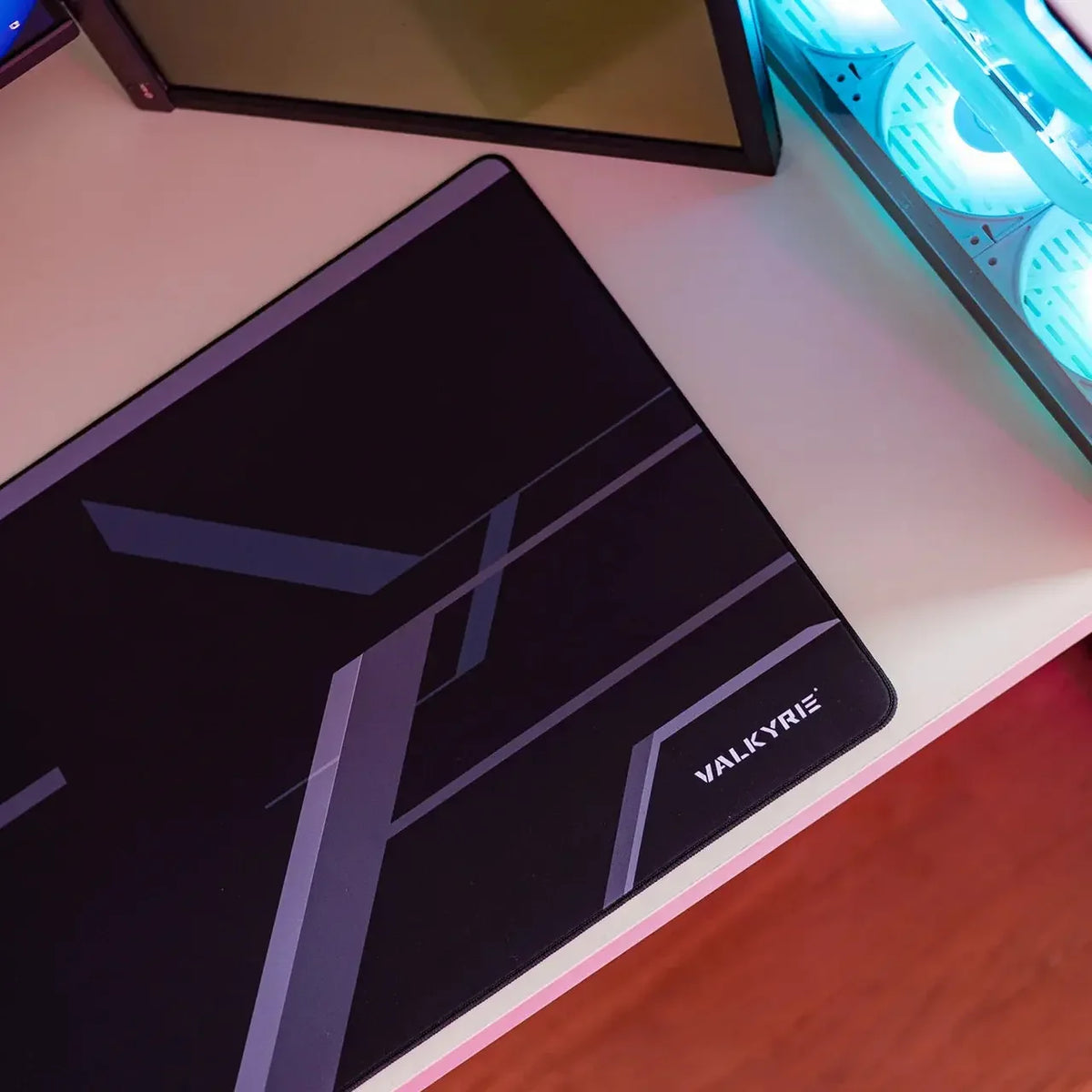 Valkyrie Gaming Mousepad XL 900 × 400 mm